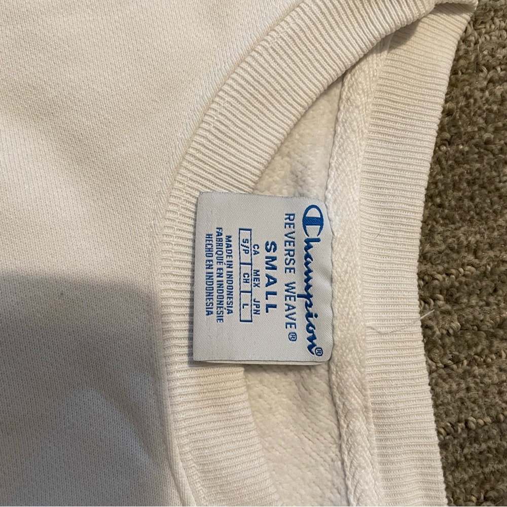 Champion Reverse Weaved Cropped White Pullover - image 4